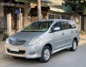 Toyota Innova 2009 - Bán Toyota Innova G đời 2009, màu bạc rất mới, xe tốt, thiện chí thương lượng