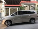 Toyota Innova V 2015 - Cần bán gấp Toyota Innova V năm sản xuất 2015, màu vàng cát, giá 496tr