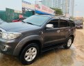 Toyota Fortuner    2.7V 4x4  2011 - Bán xe Toyota Fortuner 2.7V 4x4 năm 2011, màu xám, 425 triệu