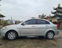 Hyundai Accent 1.4MT 2009 - Cần bán xe Hyundai Accent 1.4MT năm sản xuất 2009, màu bạc, giá tốt