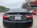 Hyundai Sonata 2010 - Bán Hyundai Sonata 2.0 sản xuất năm 2010, màu đen, xe nhập, 379tr