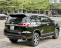 Toyota Fortuner 4x2 AT 2019 - Cần bán lại xe Toyota Fortuner 4x2 AT sản xuất 2019, màu đen giá cạnh tranh