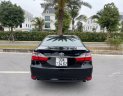 Toyota Camry 2015 - Gia đình cần bán Toyota Camry 2.5Q, sx cuối 2015, số tự động, chính chủ