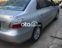 Toyota Vios  E  2010 - Cần bán gấp Toyota Vios E năm 2010, màu bạc xe gia đình, giá 245tr