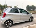 Kia Morning Si 2017 - Bán Kia Morning Si sản xuất năm 2017, màu bạc xe gia đình 