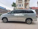 Toyota Innova 2.0E 2015 - Bán ô tô Toyota Innova 2.0E năm sản xuất 2015, màu bạc chính chủ