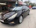 Hyundai Sonata 2010 - Bán Hyundai Sonata 2.0 sản xuất năm 2010, màu đen, xe nhập, 379tr