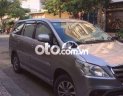 Toyota Innova  E 2015 - Cần bán gấp Toyota Innova E năm 2015, màu bạc