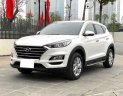 Hyundai Tucson   AT   2021 - Cần bán xe Hyundai Tucson AT sản xuất năm 2021, màu trắng  