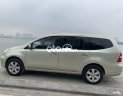 Nissan Grand livina 2011 - Cần bán gấp Nissan Grand livina 1.8AT năm 2011, màu bạc, giá tốt