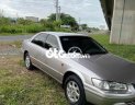 Toyota Camry 2001 - Bán Toyota Camry năm sản xuất 2001, màu bạc, nhập khẩu nguyên chiếc