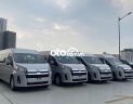 Toyota Hiace 2021 - Bán Toyota Hiace sản xuất 2021, màu bạc, nhập khẩu nguyên chiếc