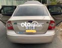 Ford Focus 2006 - Bán ô tô Ford Focus sản xuất 2006, màu bạc 