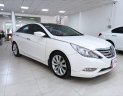 Hyundai Sonata 2018 - Cần bán gấp Hyundai Sonata 2.0 AT màu trắng, xe nhập khẩu nguyên chiếc