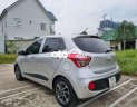 Hyundai Grand i10 2017 - Bán ô tô Hyundai Grand i10 sản xuất 2017, màu bạc