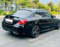 Mercedes-Benz C300 2021 - Bán xe Mercedes-Benz C300 AMG năm sản xuất 2021, màu đen