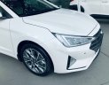 Hyundai Elantra 2022 - Cần bán xe Hyundai Elantra 2.0 AT sản xuất 2022, màu trắng