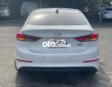 Hyundai Elantra 2018 - Bán ô tô Hyundai Elantra 2.0 sản xuất năm 2018, màu trắng