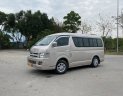 Toyota Hiace 2005 - Bán xe Toyota Hiace 2.5 sản xuất năm 2005, màu bạc chính chủ