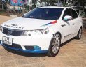 Kia Forte 2010 - Cần bán gấp Kia Forte 1.6MT sản xuất năm 2010, màu trắng