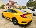 Honda Civic 2017 - Xe Honda Civic 1.5 L Turbo năm 2017, màu vàng, nhập khẩu Thái như mới