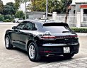 Porsche Macan 2019 - Cần bán gấp Porsche Macan 2.0AT sản xuất năm 2019, màu đen, xe nhập