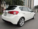 Kia Cerato 2011 - Cần bán Kia Cerato 1.6AT sản xuất năm 2011, màu trắng