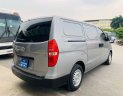 Hyundai Grand Starex 2016 - Xe Hyundai Grand Starex 2.5MT năm 2016, màu bạc 