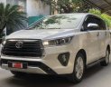 Toyota Innova 2020 - Bán Toyota Innova 2.0V sản xuất 2020, màu trắng