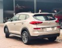 Hyundai Tucson 2020 - Bán Hyundai Tucson 2.0 ATH sản xuất năm 2020, màu vàng