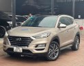 Hyundai Tucson 2020 - Bán xe Hyundai Tucson 2.0 đặc biệt sản xuất 2020, màu vàng