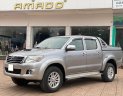 Toyota Hilux 2015 - Cần bán lại xe Toyota Hilux 2.8G 4x4 MT sản xuất năm 2015, màu bạc, số sàn