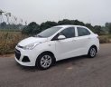 Hyundai Grand i10 2016 - Em cần bán xe Hyundai Grand i10 1.2MT năm sản xuất 2016, màu trắng, nhập khẩu nguyên chiếc, giá cạnh tranh