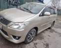 Toyota Innova 2012 - Cần bán lại xe Toyota Innova 2.0E sản xuất năm 2012, màu vàng 