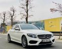 Mercedes-Benz C300 2018 - Cần bán Mercedes C300 AMG sản xuất năm 2018, màu trắng, xe nhập chính chủ