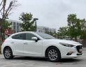 Mazda 3 2018 - Bán ô tô Mazda 3 sản xuất 2018, màu trắng, 579 triệu