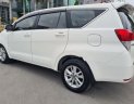 Toyota Innova 2017 - Bán Toyota Innova 2.E năm sản xuất 2017, màu trắng, giá chỉ 475 triệu