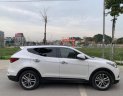 Hyundai Santa Fe 2016 - Bán Hyundai Santa Fe sản xuất 2016, màu trắng