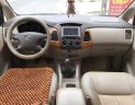 Toyota Innova 2010 - Bán xe Toyota Innova 2.0G sản xuất 2010, màu bạc số sàn