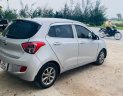 Hyundai Grand i10 2016 - Bán ô tô Hyundai Grand i10 năm 2016, màu bạc giá cạnh tranh