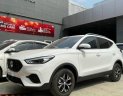 MG ZS 2021 - Cần bán lại xe MG ZS sản xuất năm 2021, màu trắng, giá 569tr