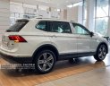 Volkswagen Tiguan 2022 - Bán Volkswagen Tiguan Luxury S năm 2022, Màu Trắng Sang Trọng ,Tặng Phí trước bạ 50%