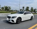 Mercedes-Benz C class 2020 - Cần bán Mercedes 2020, màu trắng