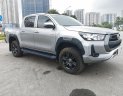 Toyota Hilux 2021 - Bán ô tô Toyota Hilux 2.4 năm 2021, màu bạc, xe nhập còn mới, giá chỉ 760 triệu