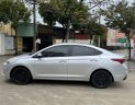 Hyundai Accent 2018 - Cần bán xe Hyundai Accent, số sàn, sản xuất 2018, màu bạc, giá 345tr