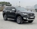 Ford Everest 2019 - Cần bán lại xe Ford Everest 4x2AT Titanium năm sản xuất 2019, màu đen