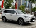 Mitsubishi Outlander 2017 - Màu trắng, nhập khẩu nguyên chiếc