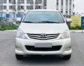 Toyota Innova 2011 - Màu vàng số sàn giá cạnh tranh