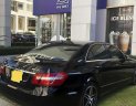 Mercedes-Benz E300 2011 - Màu đen giá hữu nghị