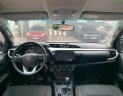 Toyota Hilux 2021 - Bán ô tô Toyota Hilux 2.4E AT năm 2021, màu bạc, nhập khẩu nguyên chiếc